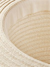 CAPPELLO IN PAGLIA